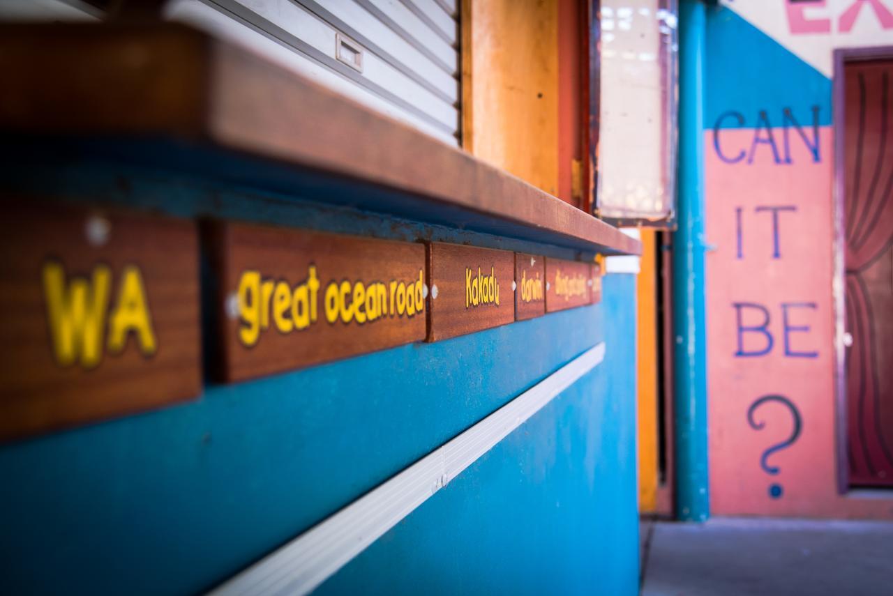 Jump Inn Alice Budget Accommodation Alice Springs Extérieur photo